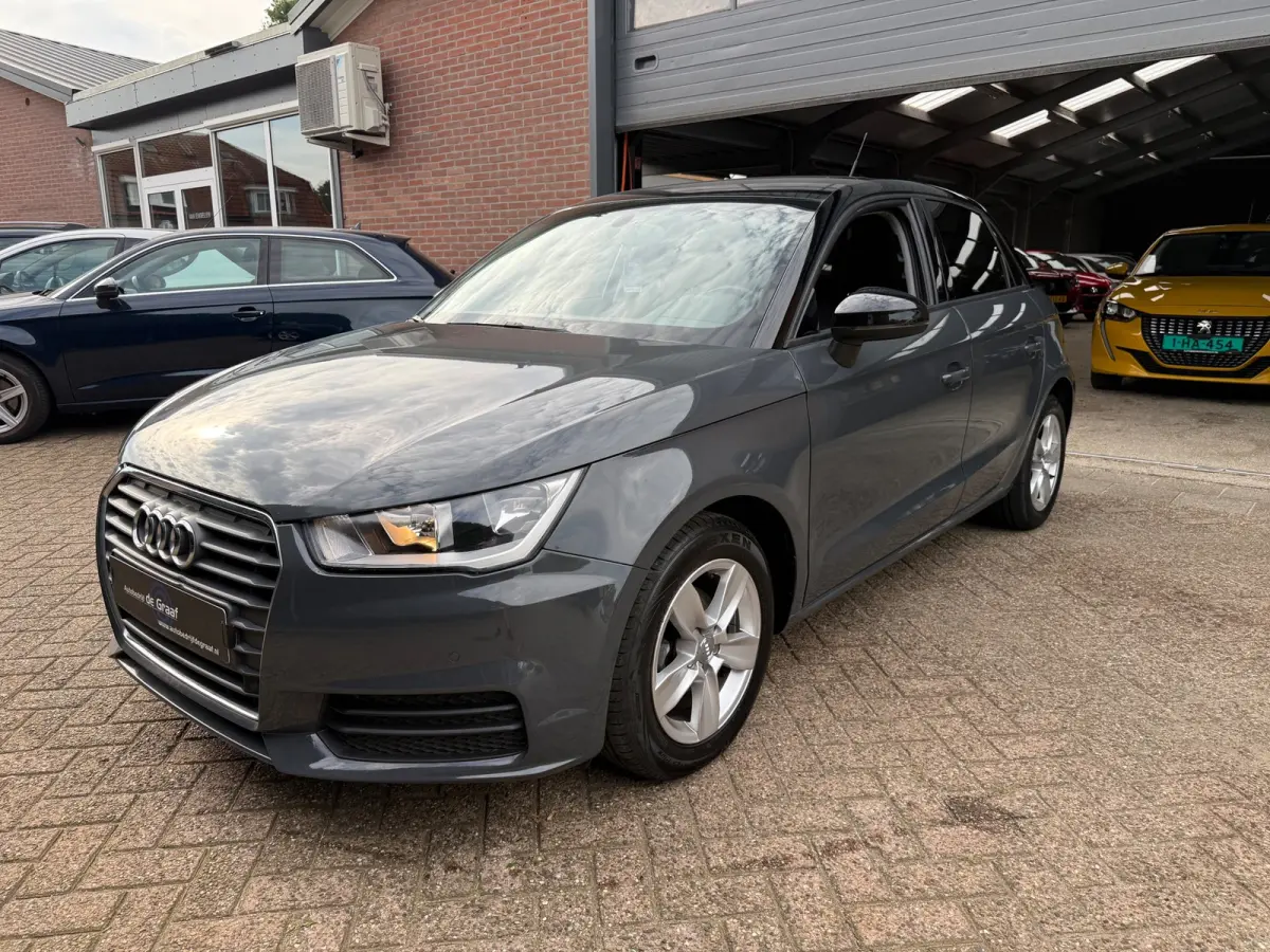 1.0 TFSI|CRUISE/NAVI/PDC/BLUETOOTH/