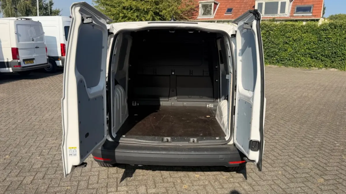 2.0 TDI 55KW 75PK EURO 6 AIRCO/ CRUISE CONTROL/ SCHUIFDEUR/ 100% DEALERONDERHOUDEN
