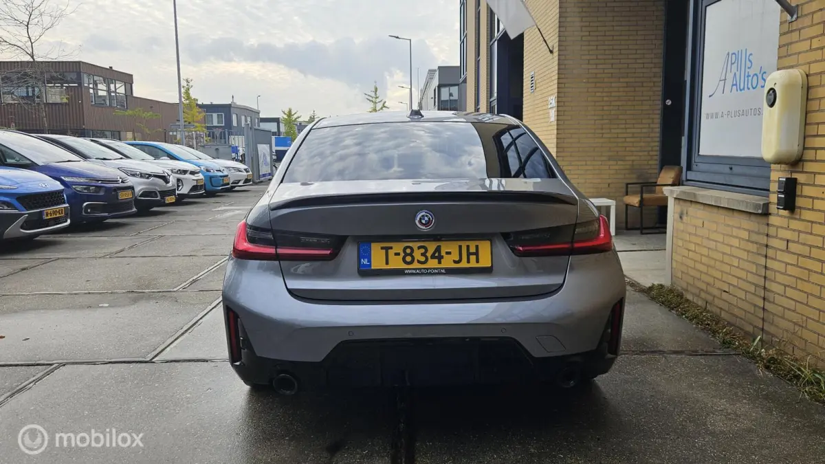 320e