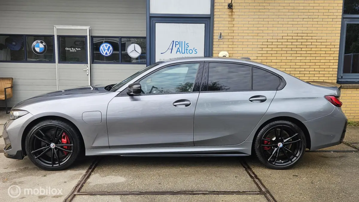 320e