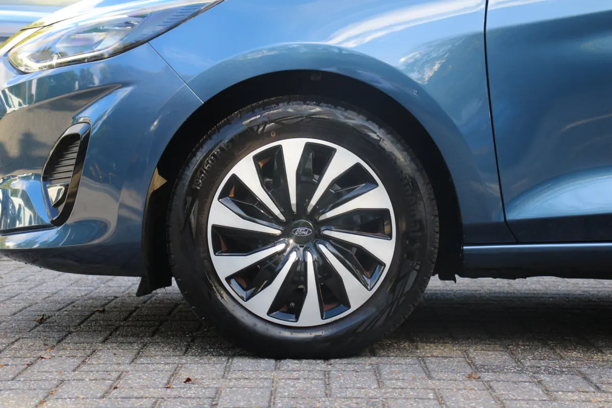 1.0 EcoBoost Hybrid Titanium 125PK | ORIGINEEL NL! | 1E EIGENAAR | DEALER OH | CRUISE | PARKEERSENS. | CARPLAY |