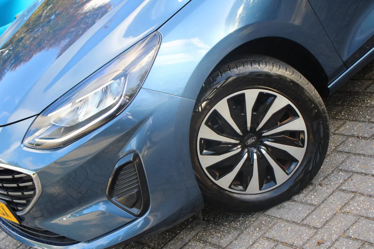1.0 EcoBoost Hybrid Titanium 125PK | ORIGINEEL NL! | 1E EIGENAAR | DEALER OH | CRUISE | PARKEERSENS. | CARPLAY |
