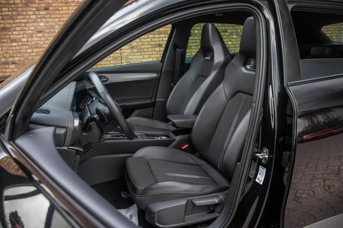 1.4 e-Hybrid VZ Performance 245PK, SOH 92%