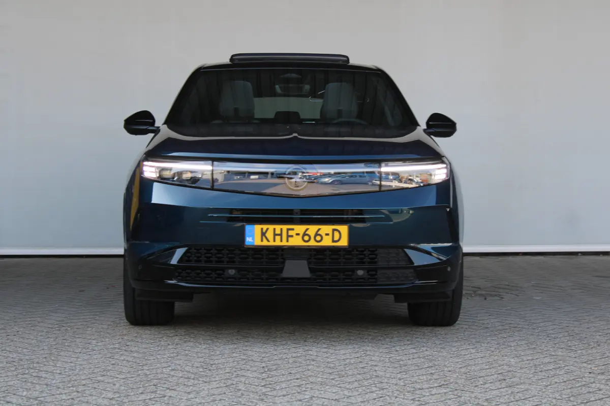 1.6 Turbo Plug-in-Hybrid GS | Matrix LED | Focal Audio | Schuif-kanteldak | Elektrische achterklep | ACC |
