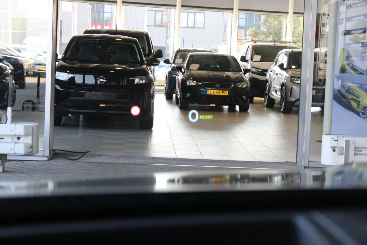 1.6 Turbo Plug-in-Hybrid GS | Matrix LED | Focal Audio | Schuif-kanteldak | Elektrische achterklep | ACC |