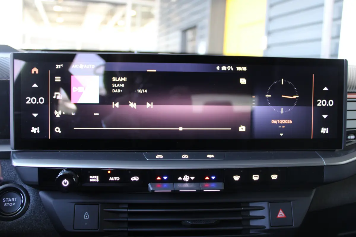 1.6 Turbo Plug-in-Hybrid GS | Matrix LED | Focal Audio | Schuif-kanteldak | Elektrische achterklep | ACC |