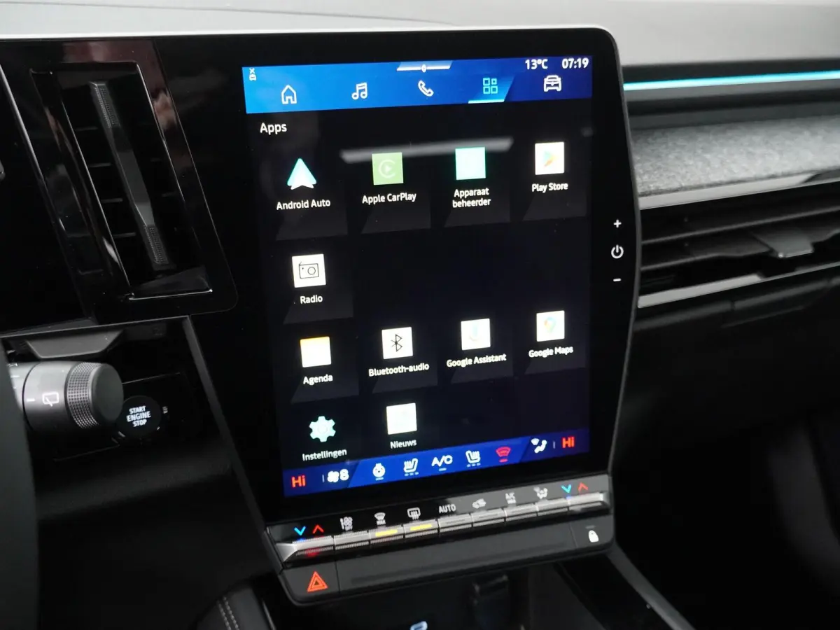 techno full hybrid E-Tech 200 | noir étoilé GNE |