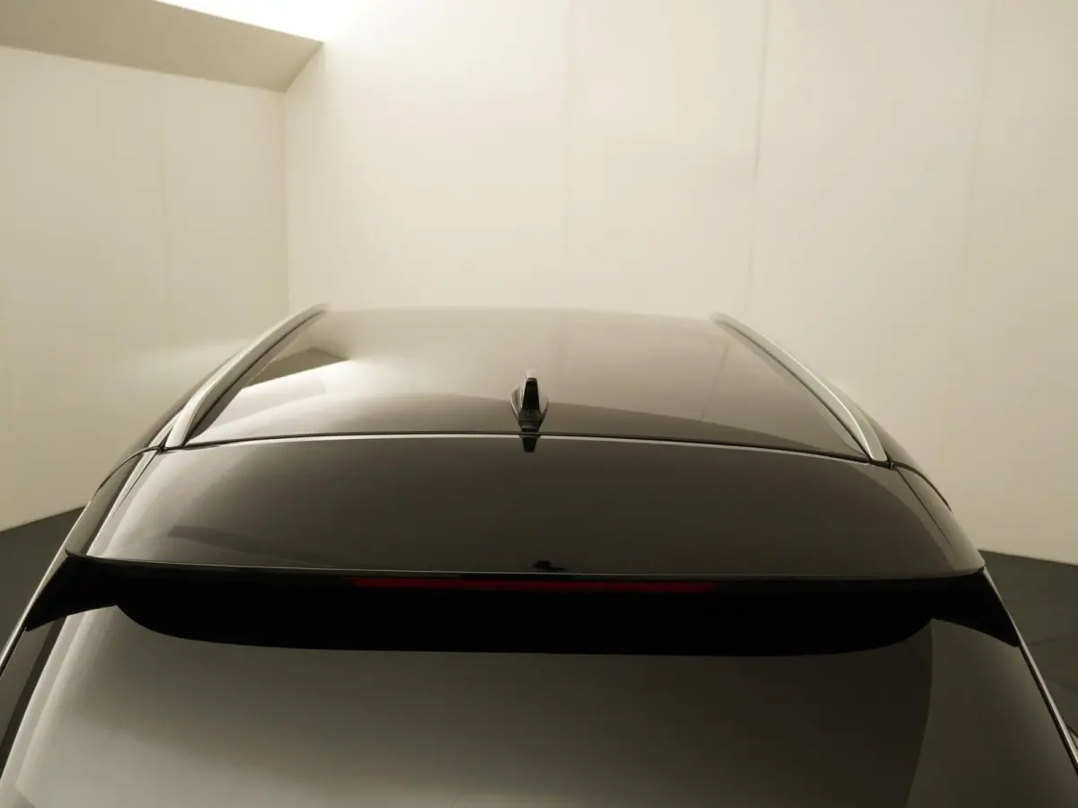 techno full hybrid E-Tech 200 | noir étoilé GNE |