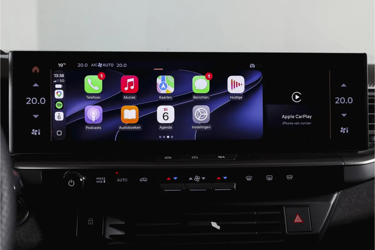 1.2 Turbo Hybrid GS | Tech Pack | Adapt. Cruise | HUD | Focal | Stoel-+Stuurverw. | 360 Camera | NAV + App. Connect | LM 19" | 6365