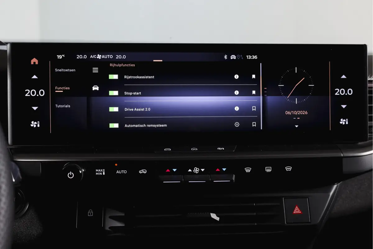 1.2 Turbo Hybrid GS | Tech Pack | Adapt. Cruise | HUD | Focal | Stoel-+Stuurverw. | 360 Camera | NAV + App. Connect | LM 19" | 6365
