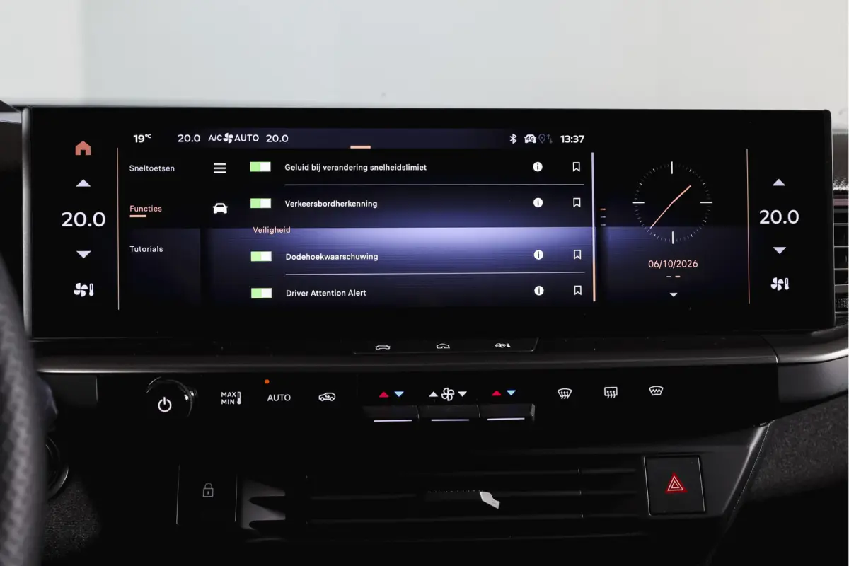 1.2 Turbo Hybrid GS | Tech Pack | Adapt. Cruise | HUD | Focal | Stoel-+Stuurverw. | 360 Camera | NAV + App. Connect | LM 19" | 6365