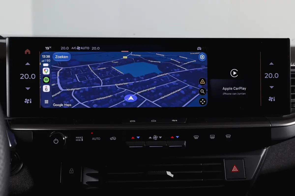 1.2 Turbo Hybrid GS | Tech Pack | Adapt. Cruise | HUD | Focal | Stoel-+Stuurverw. | 360 Camera | NAV + App. Connect | LM 19" | 6365
