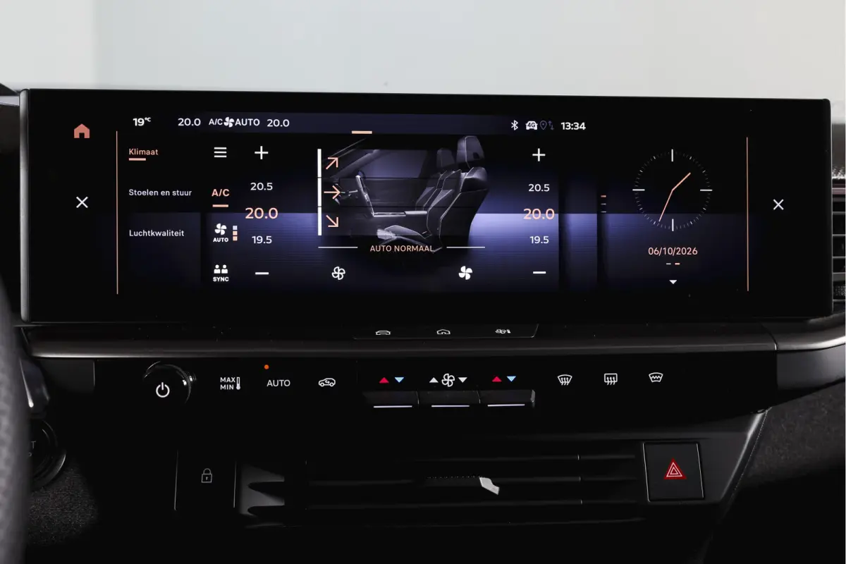 1.2 Turbo Hybrid GS | Tech Pack | Adapt. Cruise | HUD | Focal | Stoel-+Stuurverw. | 360 Camera | NAV + App. Connect | LM 19" | 6365