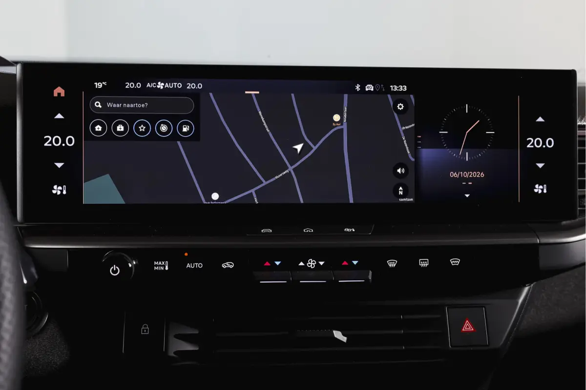 1.2 Turbo Hybrid GS | Tech Pack | Adapt. Cruise | HUD | Focal | Stoel-+Stuurverw. | 360 Camera | NAV + App. Connect | LM 19" | 6365