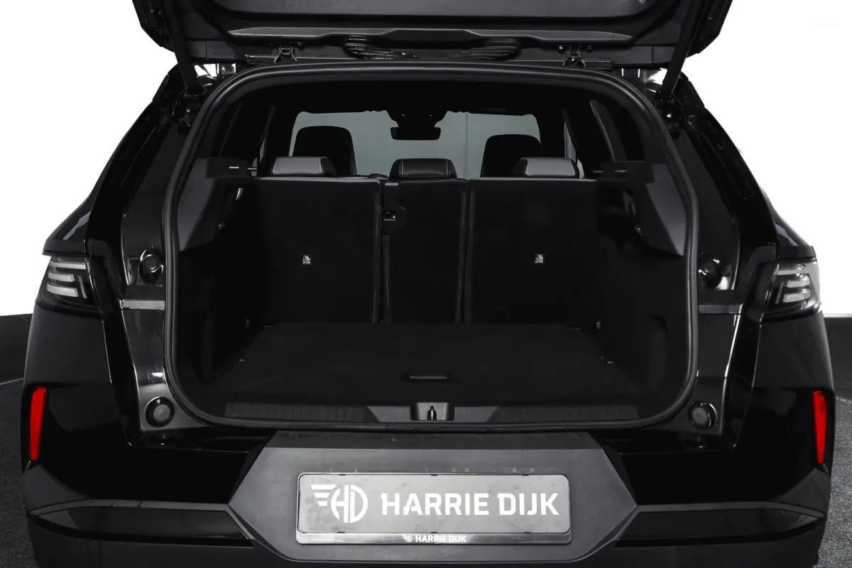 1.2 Turbo Hybrid GS | Tech Pack | Adapt. Cruise | HUD | Focal | Stoel-+Stuurverw. | 360 Camera | NAV + App. Connect | LM 19" | 6365