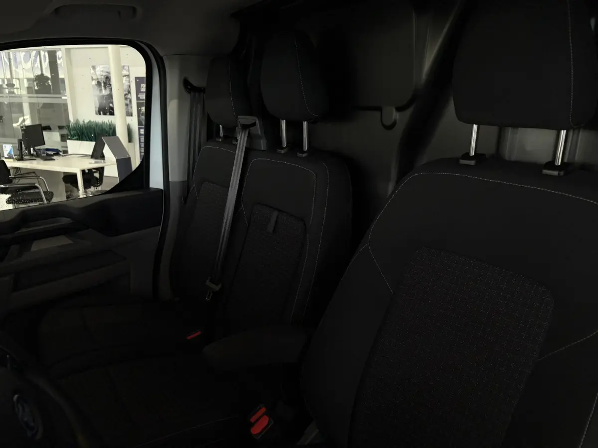 320 2.5 PHEV L1H1 Trend | CAMERA | CARPLAY