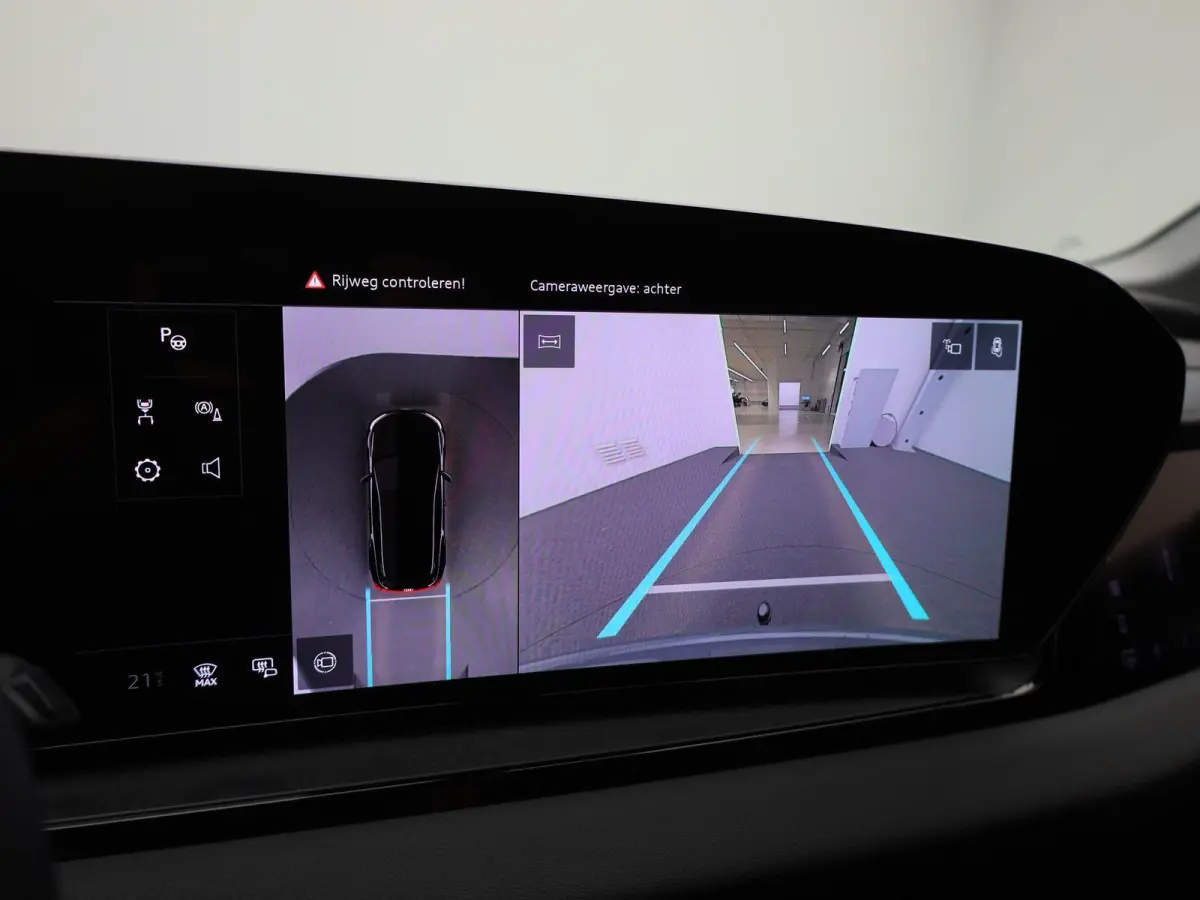 edition 83 kWh 252 PK | Adaptive cruise control | Navigatie | Stuurverwarming | Stoelverwarming voor & achter | Elektrisch instel. voorstoelen | 360 Camera | Smartphone interface | MMI-bijri