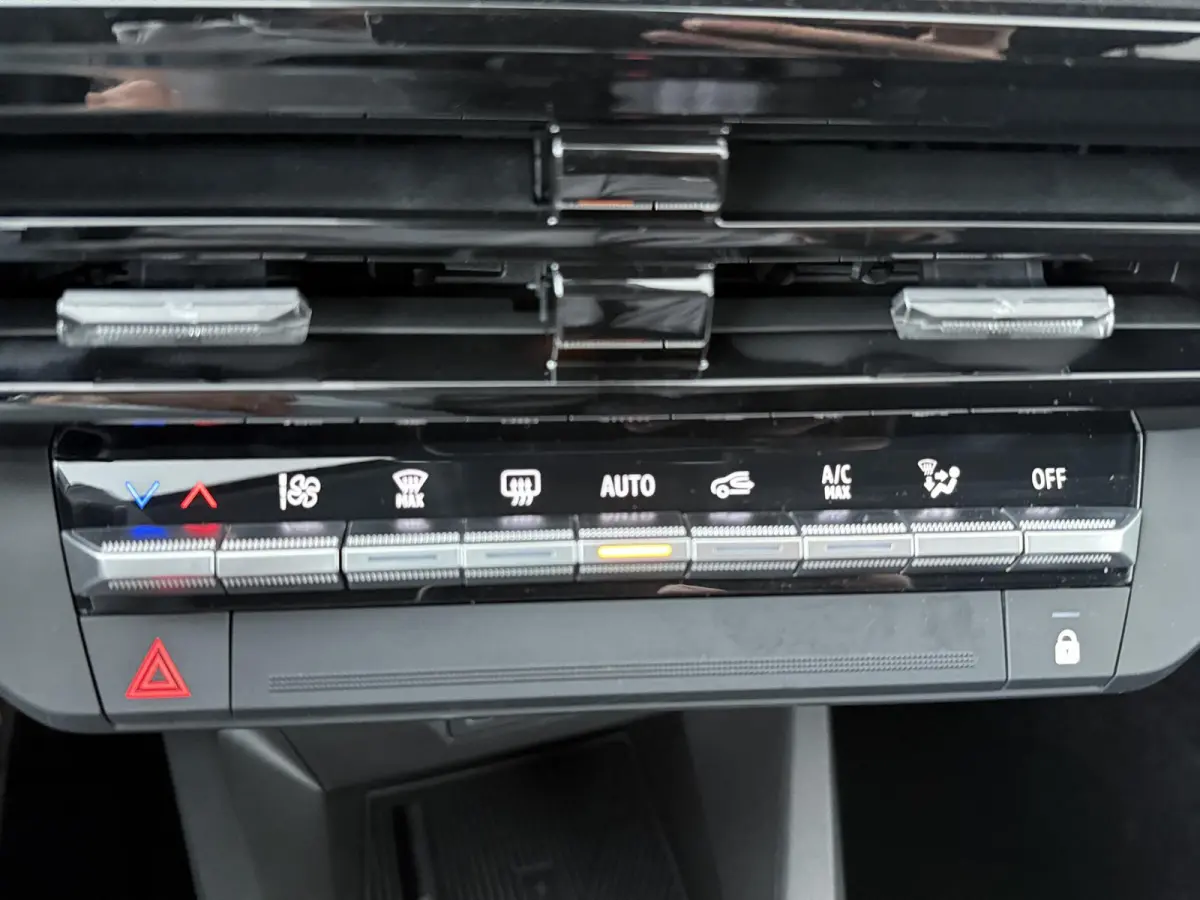 techno full hybrid E-Tech 160 pk | lichtmetalen wielen 18""rythmic" |
