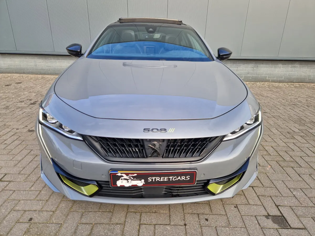 1.6 HYbrid Peugeot Sport Engineered 360pk 1E Eig.