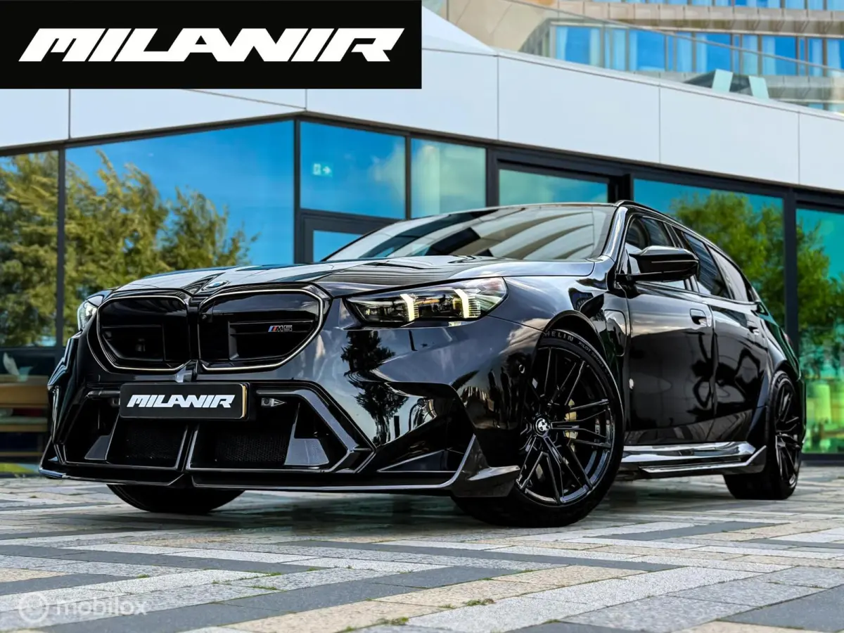 M5 AKRA|Keramisch|BTW|Carbon|Pano|Kuip|B&W