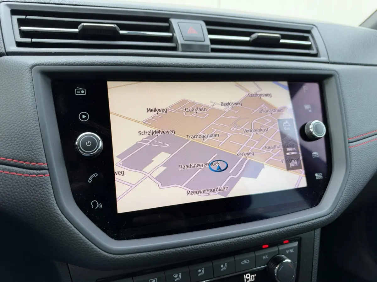 1.0 TSI FR Business Intense|NL-Auto|LED|Navi