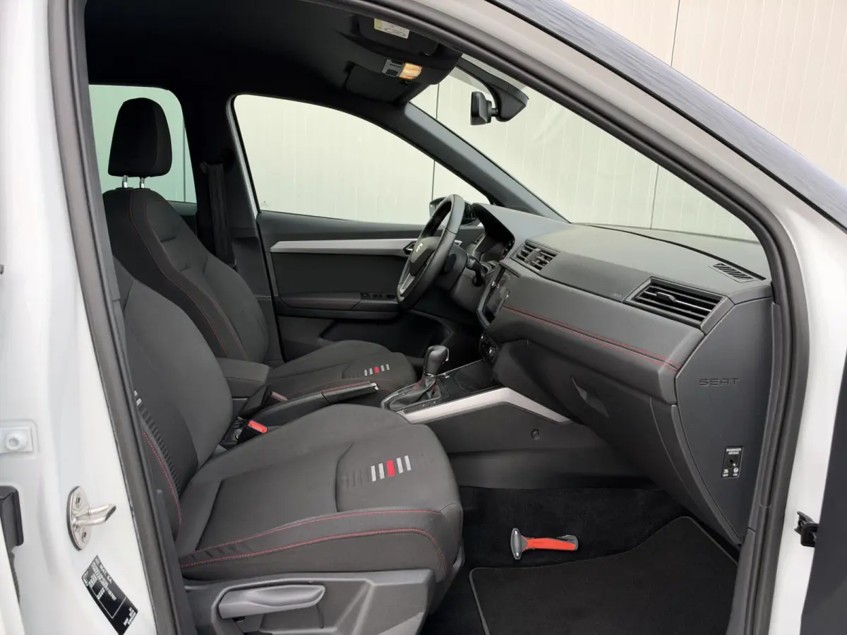1.0 TSI FR Business Intense|NL-Auto|LED|Navi