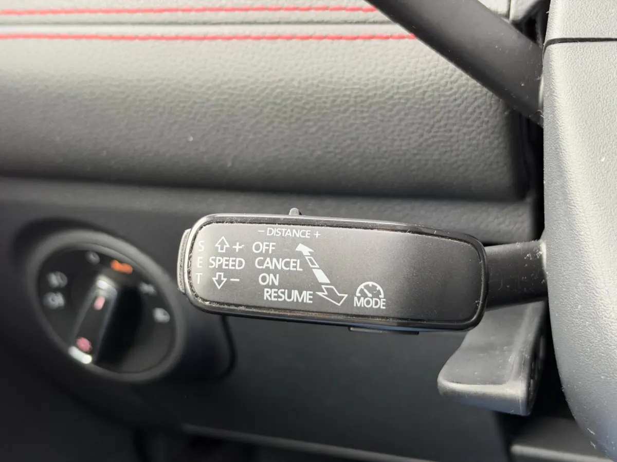 1.0 TSI FR Business Intense|NL-Auto|LED|Navi