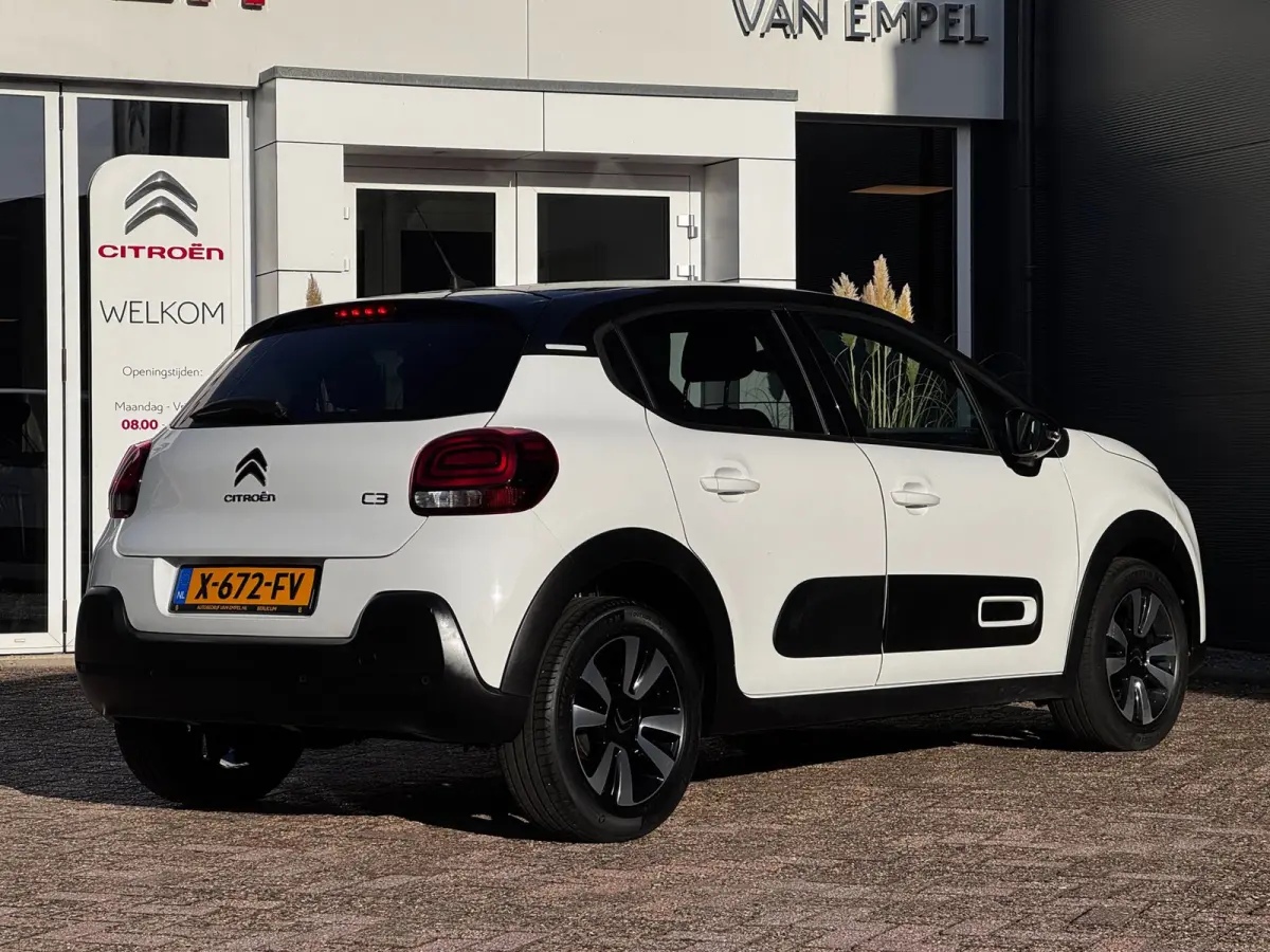1.2 PureTech C-Series | Parkeersensoren | Navigatie by App | Stoelverwarming | Climate control | Cruise control