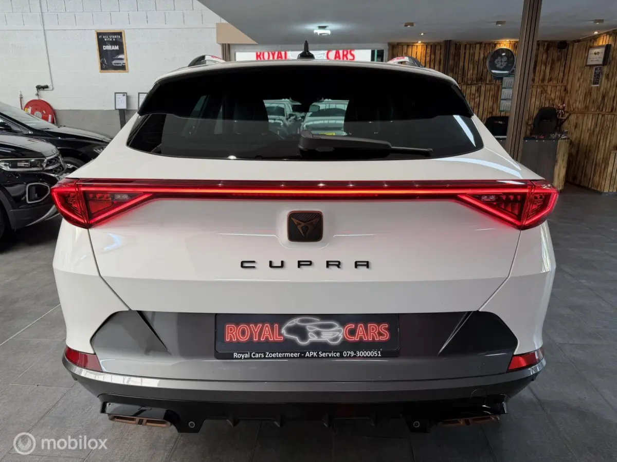 1.4 e-Hybrid | 204PK | NAVI I CAMERA I DEALER