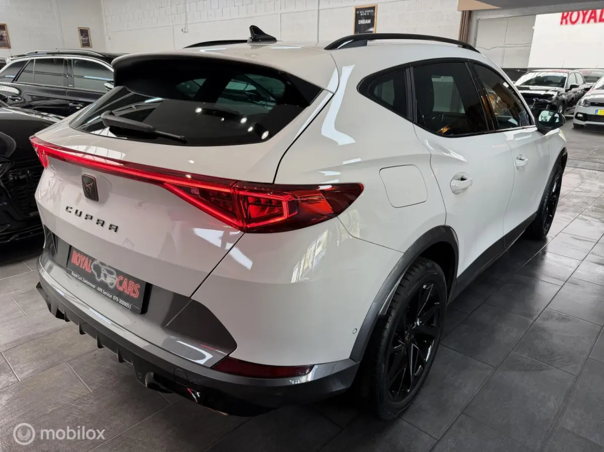 1.4 e-Hybrid | 204PK | NAVI I CAMERA I DEALER