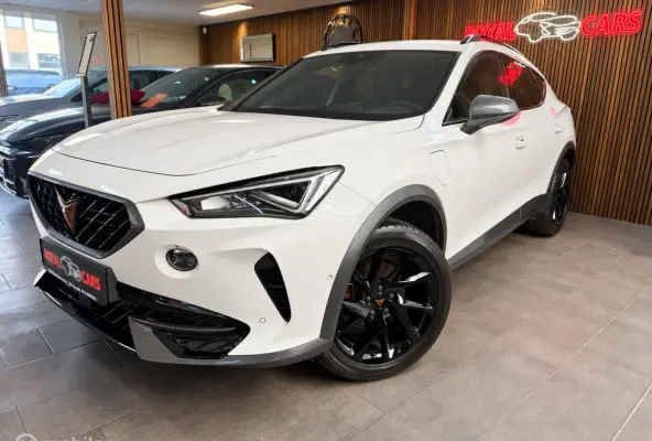 1.4 e-Hybrid | 204PK | NAVI I CAMERA I DEALER