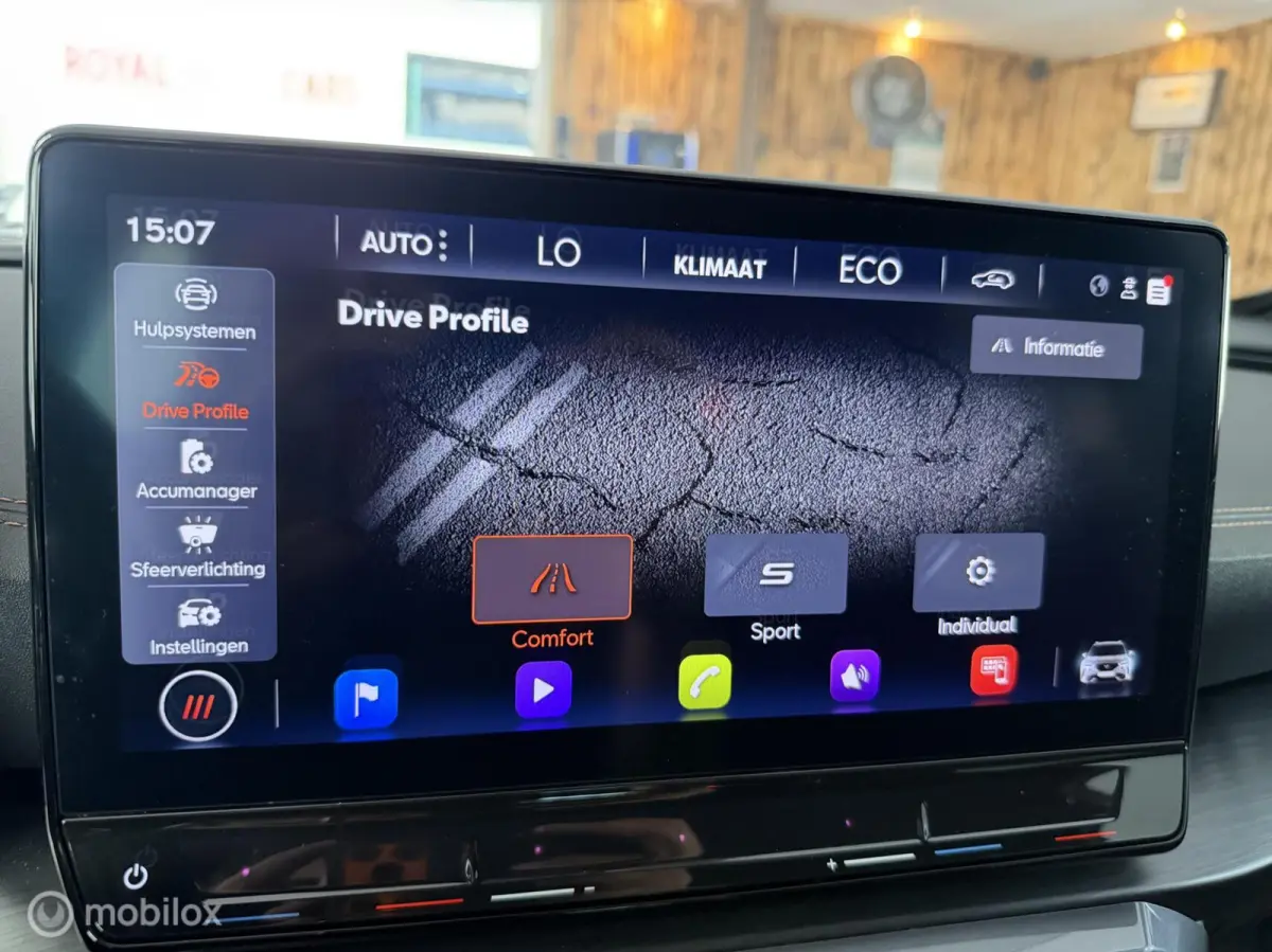 1.4 e-Hybrid | 204PK | NAVI I CAMERA I DEALER