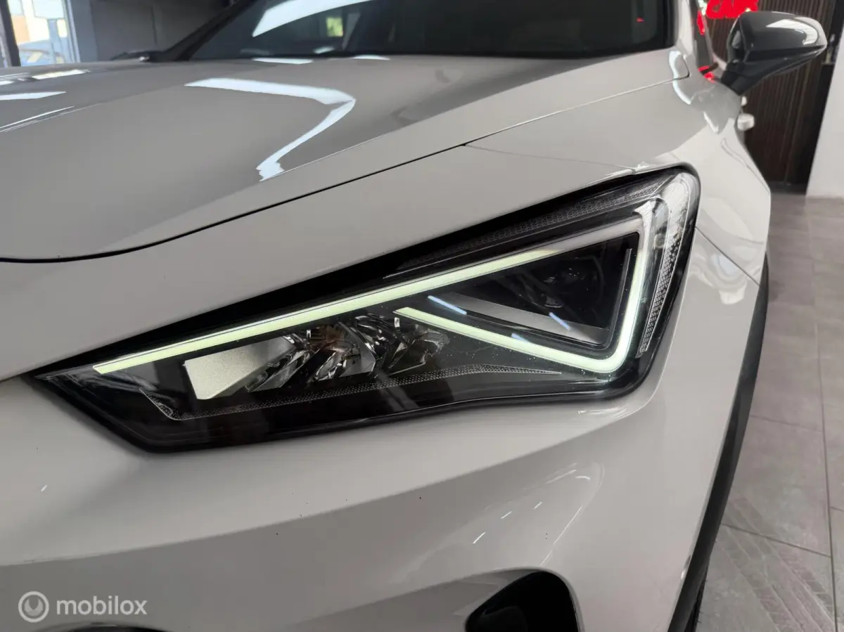 1.4 e-Hybrid | 204PK | NAVI I CAMERA I DEALER