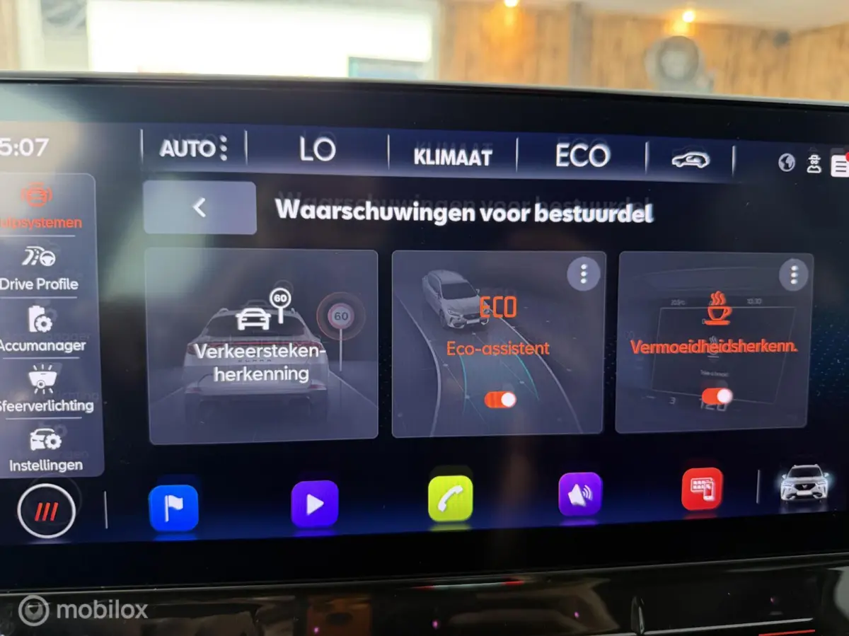 1.4 e-Hybrid | 204PK | NAVI I CAMERA I DEALER