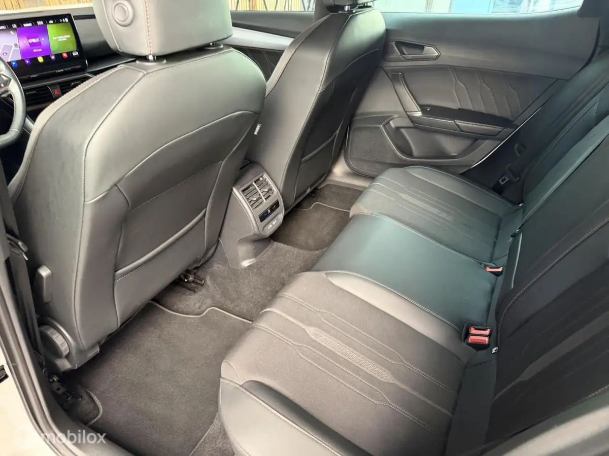 1.4 e-Hybrid | 204PK | NAVI I CAMERA I DEALER