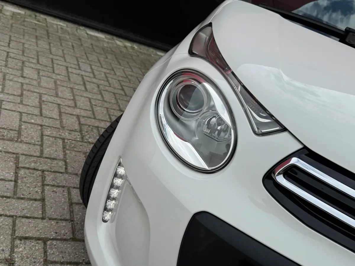 1.0 VTi Feel | Cruise Control | Bluethooth | Airco | Led | Achterbank in delen neerklapbaar | Airco | Bluetooth telefoonvoorbereiding