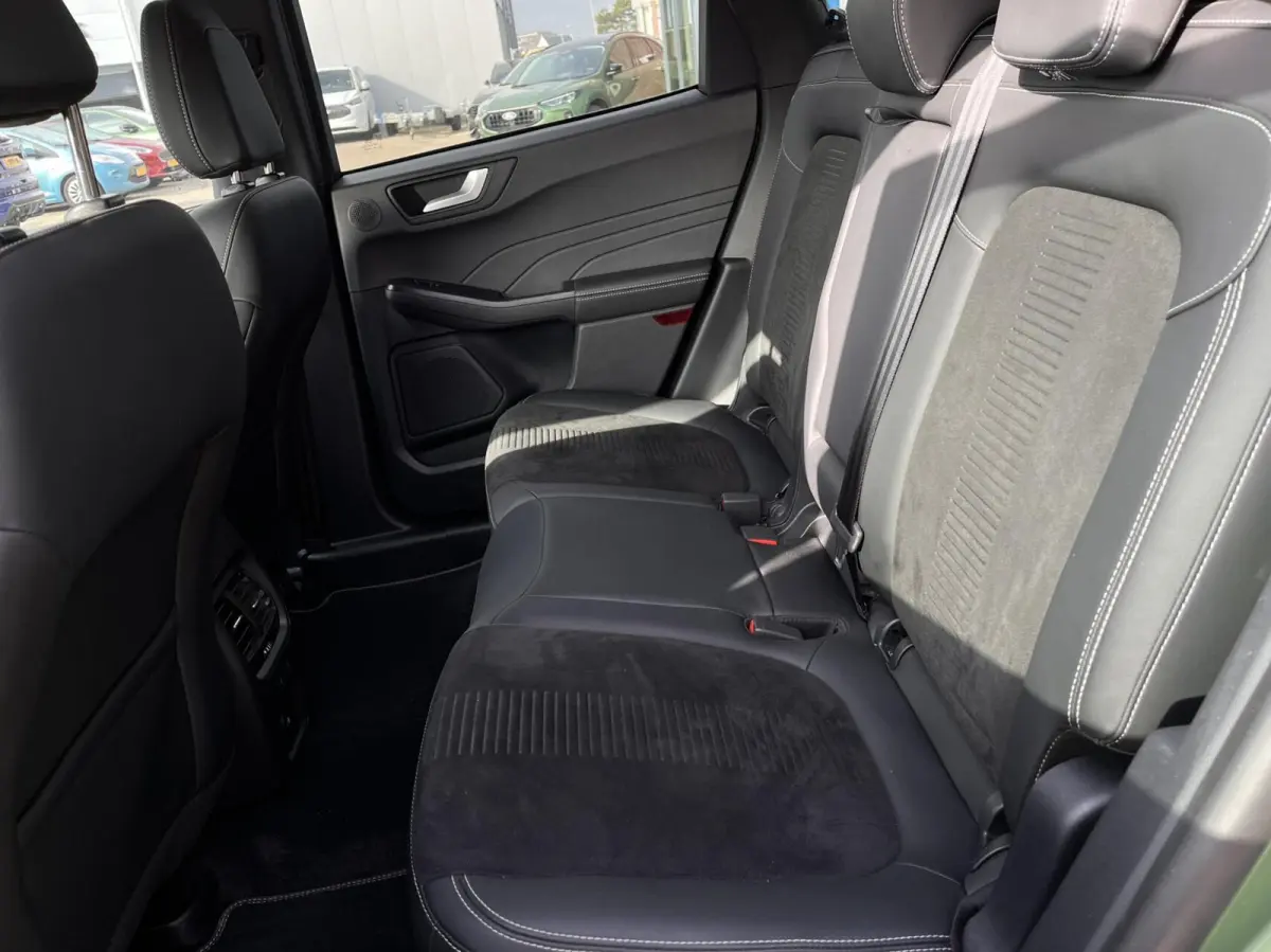 2.5 PHEV Active X 243PK Winterpack Adaptieve Cruise AGR-Stoelen 360-Camera B&O Elek. Achterklep Full-LED Climate Privacy Glass Keyless *2100KG Trekgewicht*