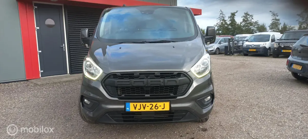 300 2.0 TDCI L2H1 Limited/AUTOMAAT