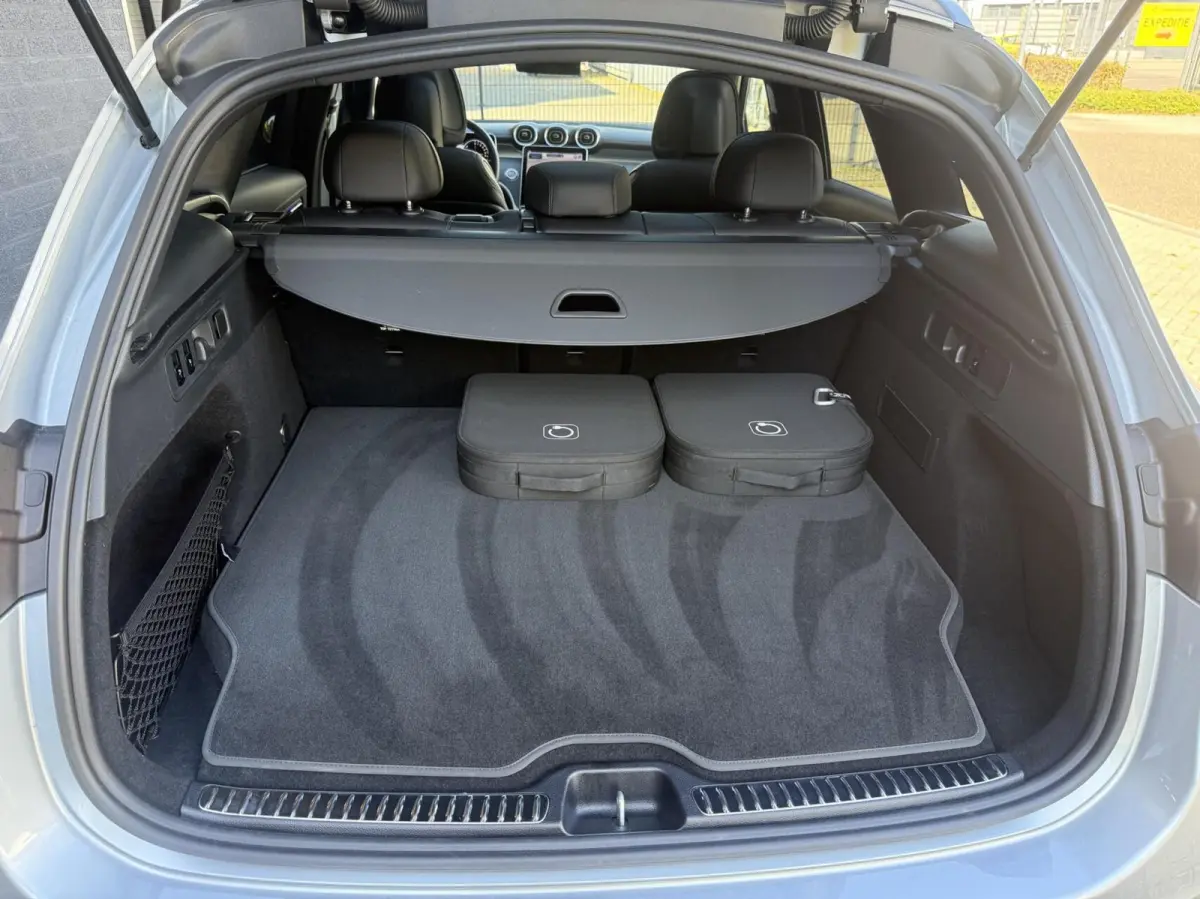 400e AMG ACHTERAS BESTURING LUCHTVERING TREKHAAK