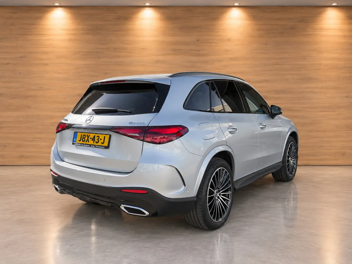 400e AMG ACHTERAS BESTURING LUCHTVERING TREKHAAK