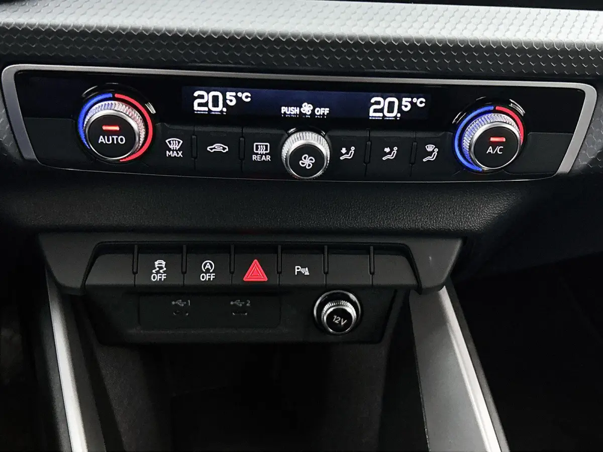 30 TFSI Pro Line 116 PK | Camera | Parkeersensoren | Climate Control | Audi smartphone interface | Lichtmetalen velgen |