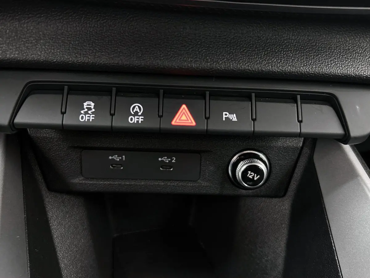 30 TFSI Pro Line 116 PK | Camera | Parkeersensoren | Climate Control | Audi smartphone interface | Lichtmetalen velgen |