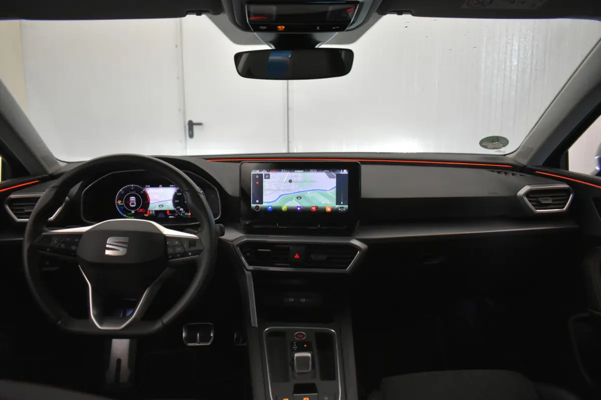1.4 TSI eHybrid PHEV FR 204PK ELTrekh Dinamica Mem seats 18"