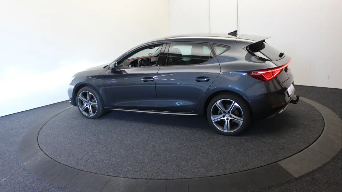 1.4 TSI eHybrid PHEV FR 204PK ELTrekh Dinamica Mem seats 18"