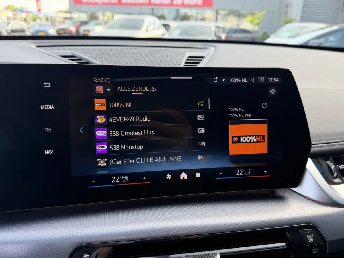 sDrive20i M Sport Panoramadak Trekhaak Elek. Stoelverstelling Carplay Keyless Entry