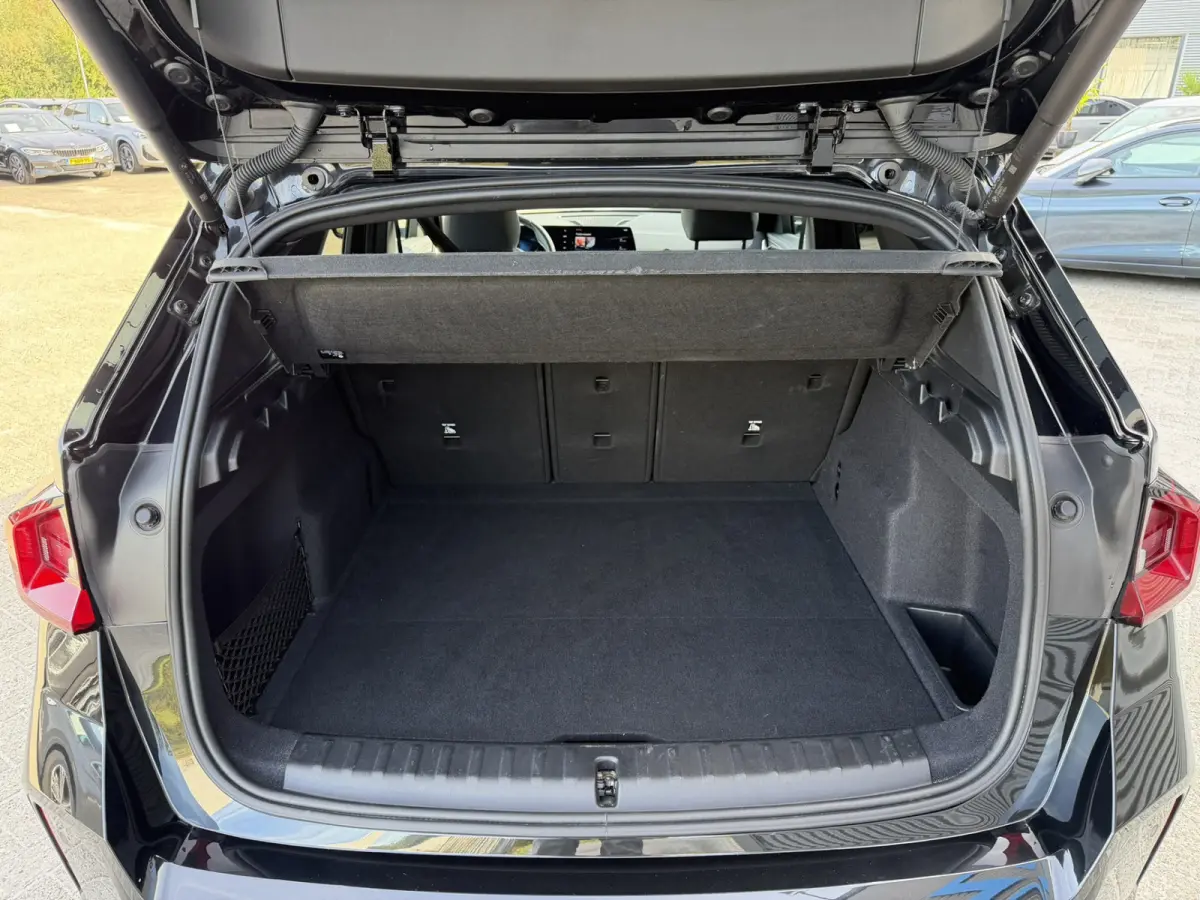 sDrive20i M Sport Panoramadak Trekhaak Elek. Stoelverstelling Carplay Keyless Entry