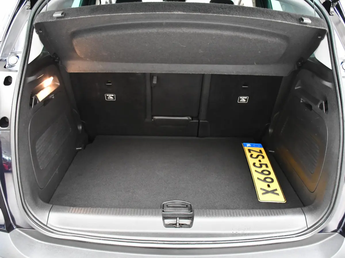 1.2 Turbo Innovation | Navigatie | Climate Control | Keyless Entry |