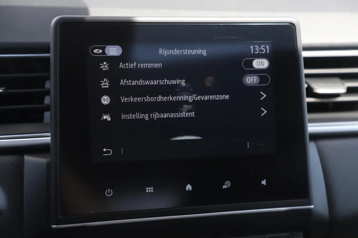 1.0 TCe 90 techno Navigatie Achteruitrijcamera Half Leder Carplay Android Climate Cruise Control
