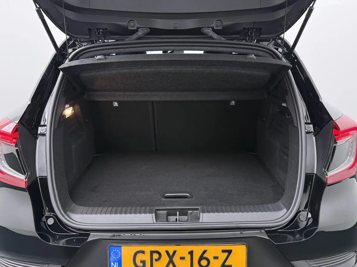 1.6 HEV AT First Edition | 360 camera | stoel-, stuur- & voorruitverw. |