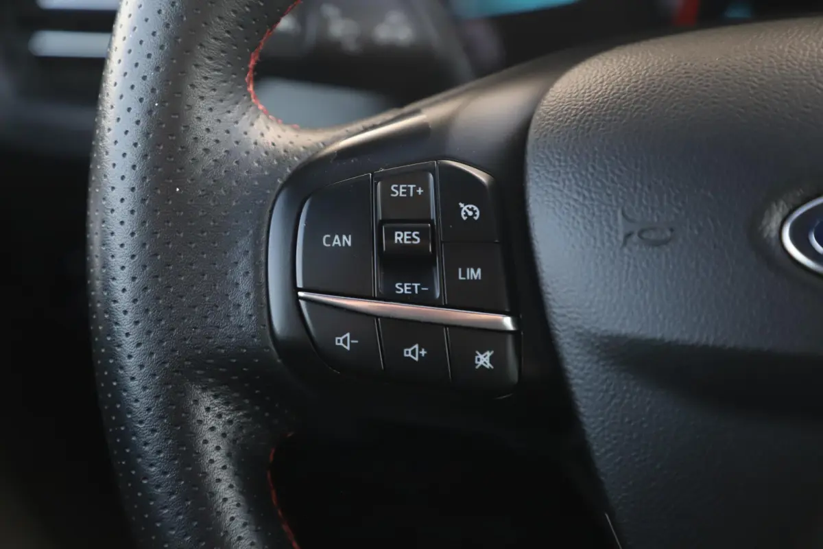 1.0 EcoBoost ST Line Business Navigatie Achteruitrijcamera Winter Pakket Stuur & Stoelverwarming B&O Audio